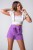 28568 bluzka typu crop top z falbankami na ramionach i szeroką gumką w pasie