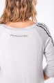 31794 bluzka z nadrukiem na biuście i lampasami na rękawach